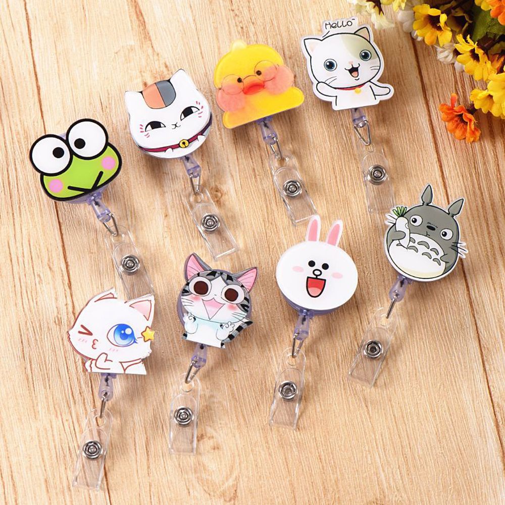 Dụng cụ gắn bao đựng thẻ ID họa tiết hoạt hình đáng yêu có thể thu gọn tiện lợi