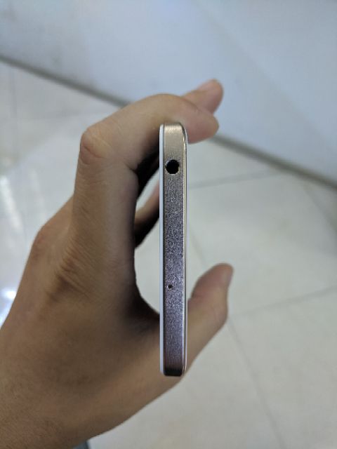 Điện Thoại SHARP MS1 2Sim chiến GAME Mobile ngon lành | BigBuy360 - bigbuy360.vn