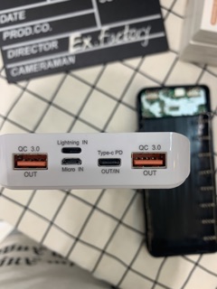 Box sạc dự phòng 3.0