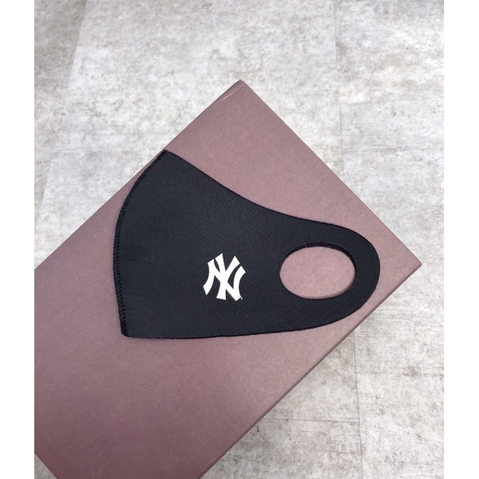 Khẩu trang vải MLB / MASK FULLBOX