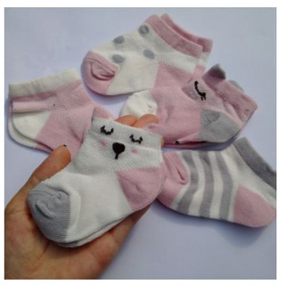 Set 5 đôi tất lưới cổ ngắn cho bé (có túi zip)