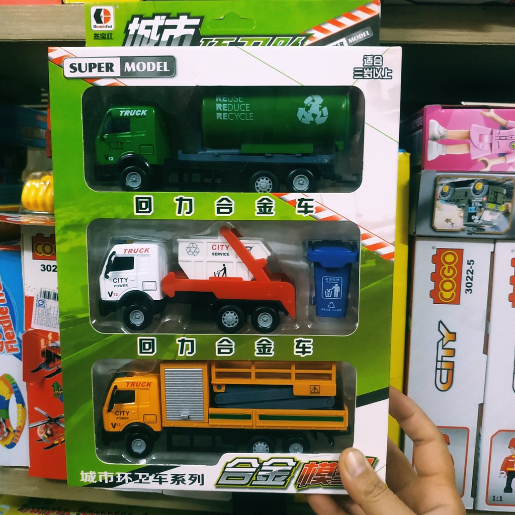 Vỉ 3 Xe Công Trình Vỏ Sắt Cho Bé