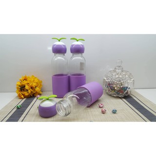 Bình thủy tinh 300ml nắp táo màu tím bọc silicon