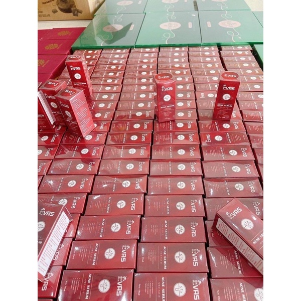 Tinh Chất Ngừa Mụn Không Sưng Không Bong Thần Tốc Sau 5-7 Ngày SD
