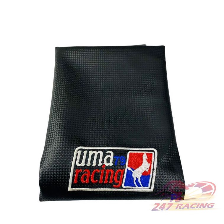 Da yên 3D chữ Thái UMA Racing gắn mọi loại xe máy Exciter Sirius Wave Dream Vân Carbon rất đep co giãn tốt