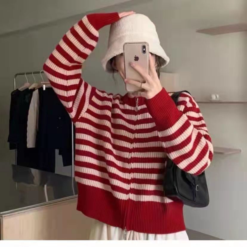 2022 Áo cardigan dệt kim dài tay thời trang Hàn Quốc với sọc xanh và dây kéo