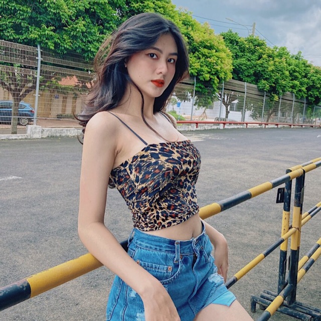 ⚡️[𝐇𝐎𝐓 𝐇𝐎𝐓 𝐇𝐎𝐓]⚡️ÁO CROPTOP 2 DÂY 🔥