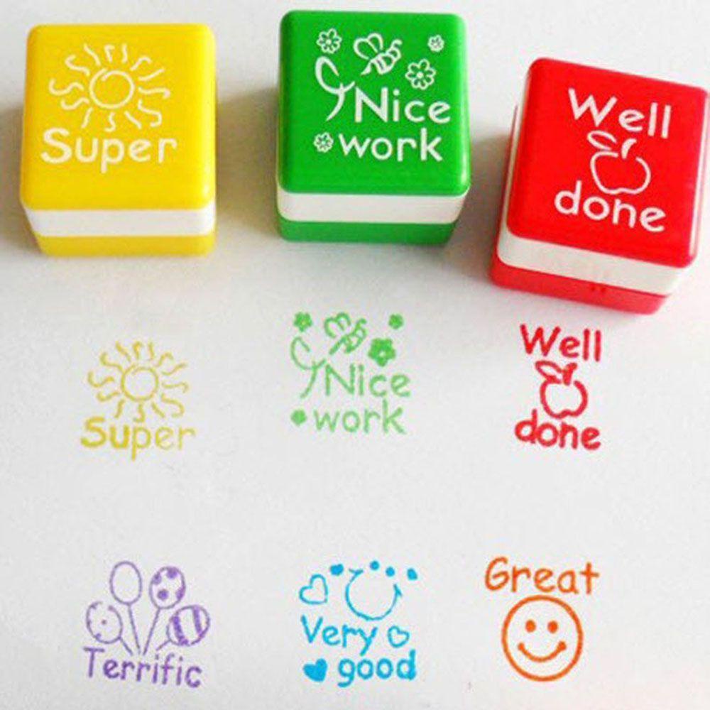 Bộ 6 Con Dấu In Hoạt Hình Dùng Làm Quà Tặng Cho Học Sinh DIY