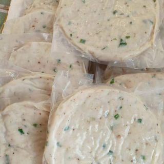 Chả cá dảnh cá sơn cá trắng trộn chung bao ngon.