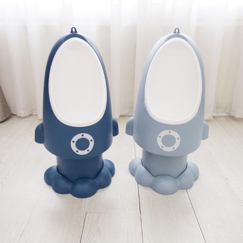 Bô tiểu đứng treo tường Holla, bô tiểu bé trai