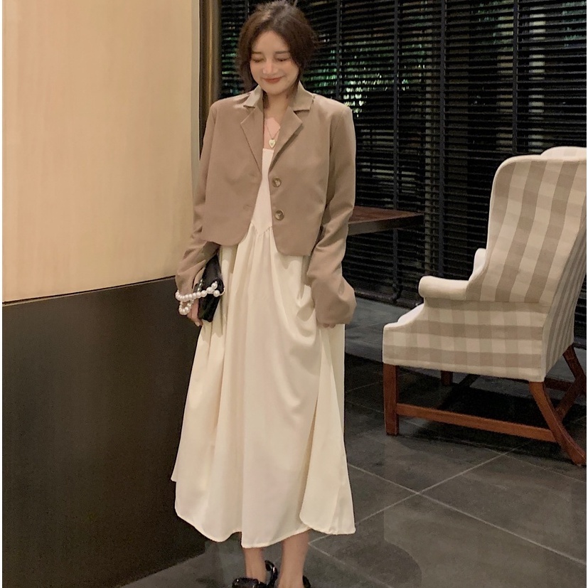 Set Bộ Nữ: Áo Khoác Croptop Thắt Nơ Lưng Mix Váy Công Chúa 2 Dây