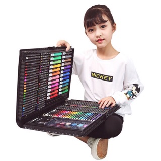 Bộ bút màu 150 chi tiết