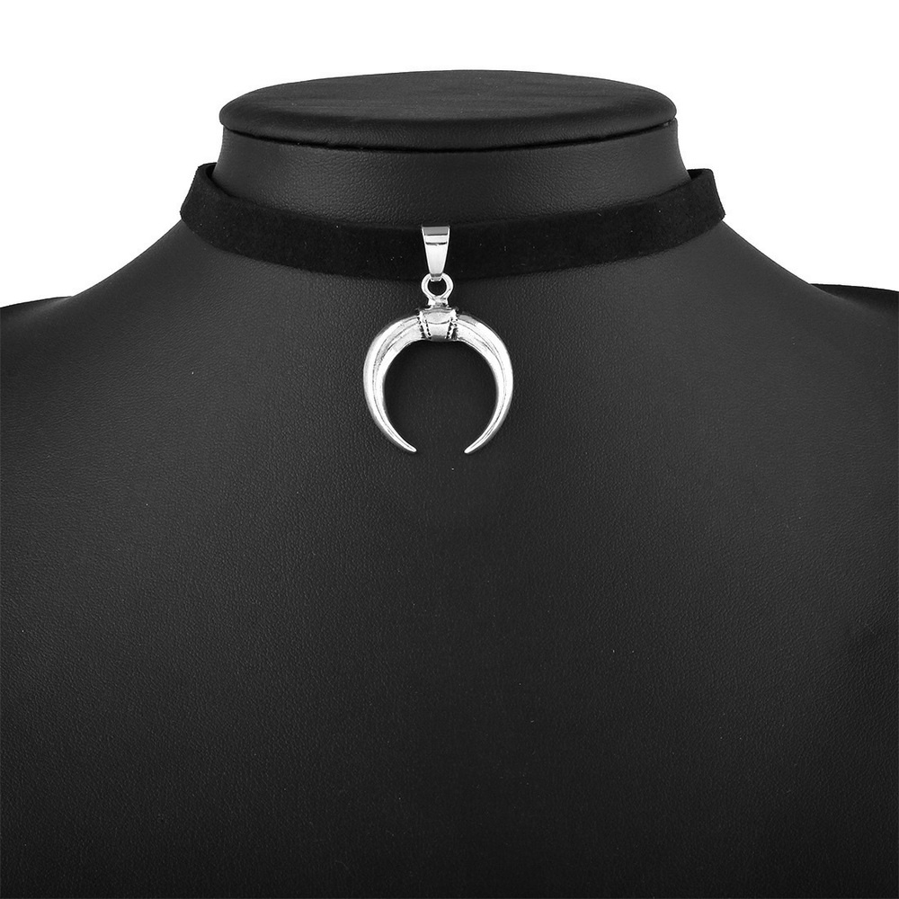 Vòng Cổ Choker Dây Nhung Đen Mặt Trăng Khuyết Phong Cách Gothic Punk Cho Nữ