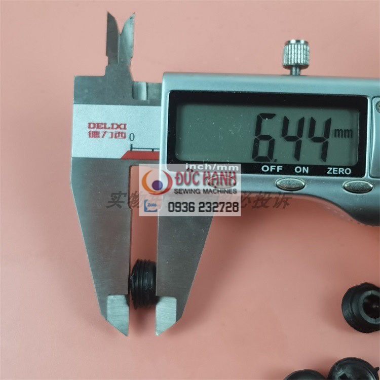 NẮP THAN MOTOR MÁY MAY GIA ĐÌNH - 2 CÁI