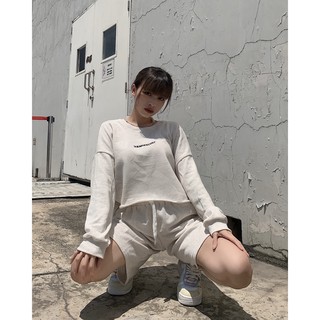 Áo Sweater Wanderlust màu kem