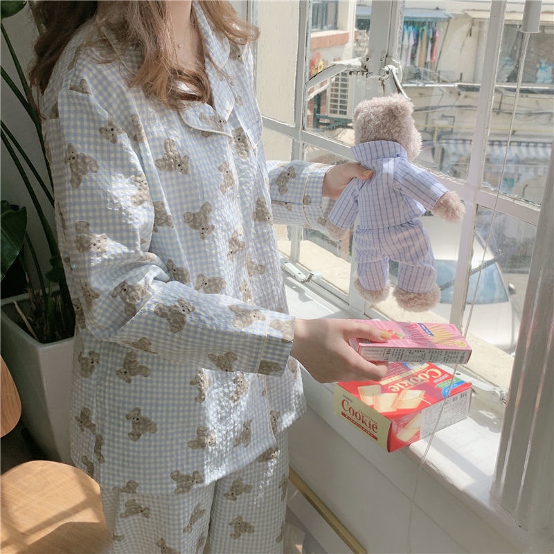 Set đồ ngủ tay dài dáng rộng họa tiết kẻ sọc ca rô và chú gấu dễ thương thời trang phong cách Nhật Bản