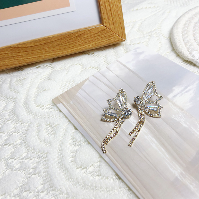 Khuyên tai bươm bướm bạc S925 đính zircon