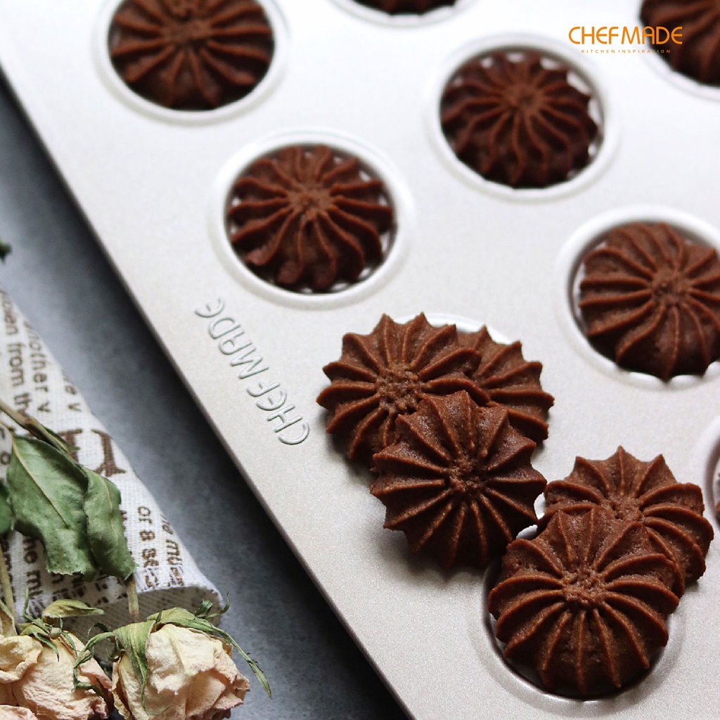 Khuôn CHEFMADE WK9249 Chống Dính Thiết Kế 30 Lỗ Thích Hợp Làm Bánh Macarons