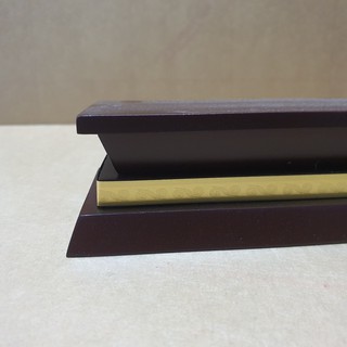Biển chức danh đế gỗ tam cấp (12x24cm)