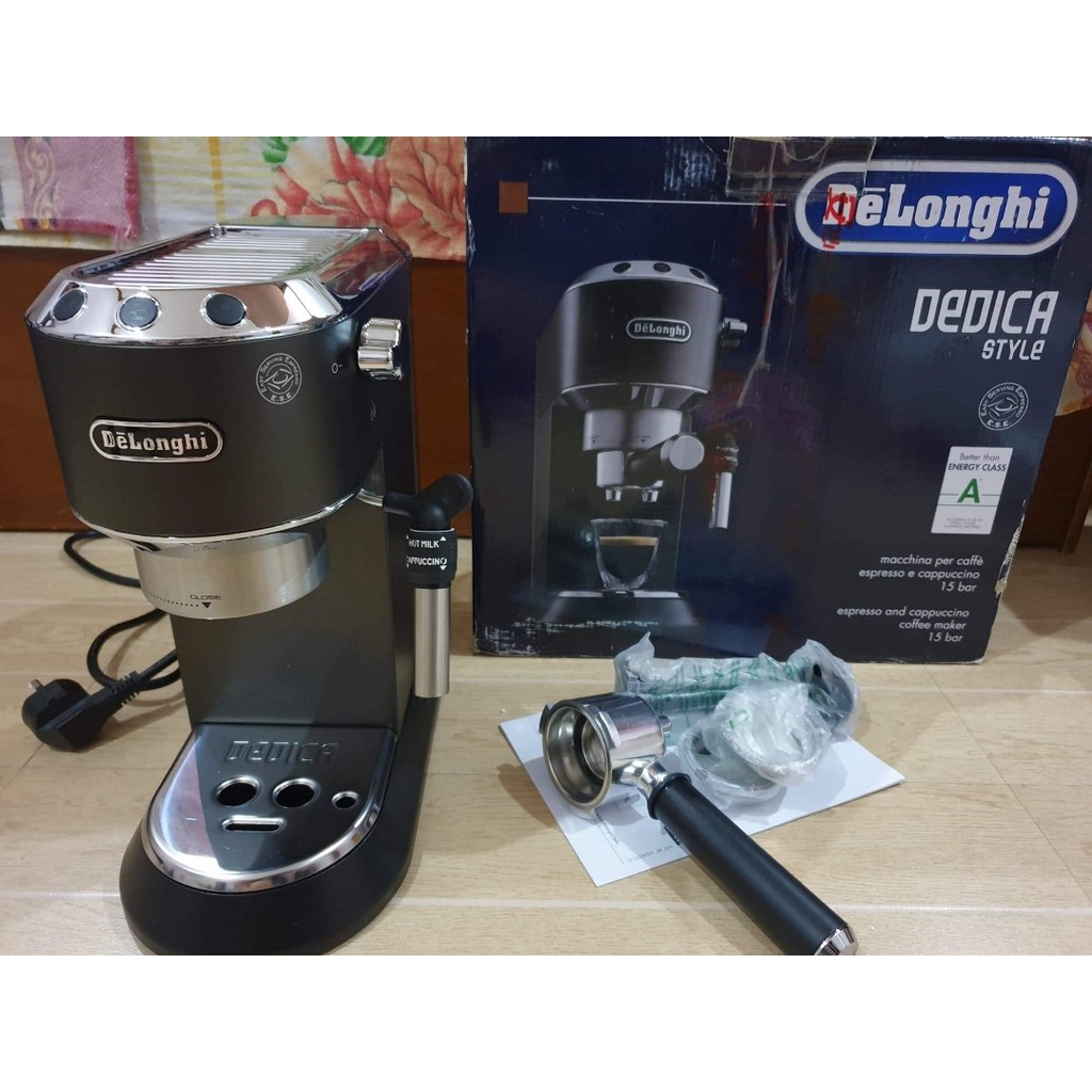 [Delonghi EC685]Máy pha cà phê Delonghi EC685.M/BK/R - Hàng chính hãng