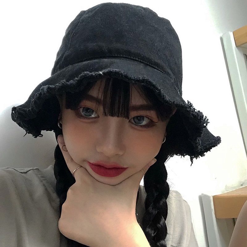 Mũ tai bèo vành rộng in chữ thời trang dành cho nữ