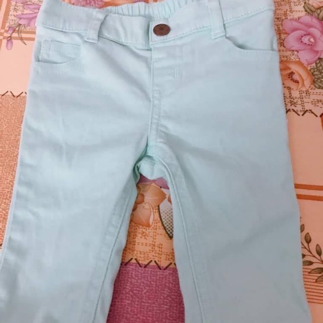 Quần kaki bé gái