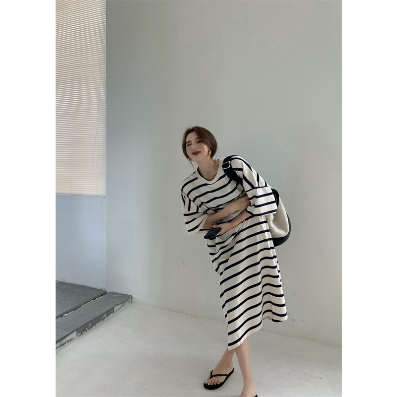 Đầm Thun Dáng Dài Rộng Họa Tiết Kẻ Sọc Thời Trang Cho Nữ | BigBuy360 - bigbuy360.vn