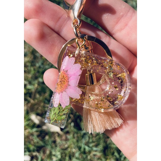 Móc khóa thiết kế theo tên riêng handmade Resin - Name