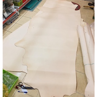 Italy Veg Tan Leather | Da Veg Ý chất lượng cao, chuyên dùng chạm khắc, nhuộm, làm túi, ví da thủ công