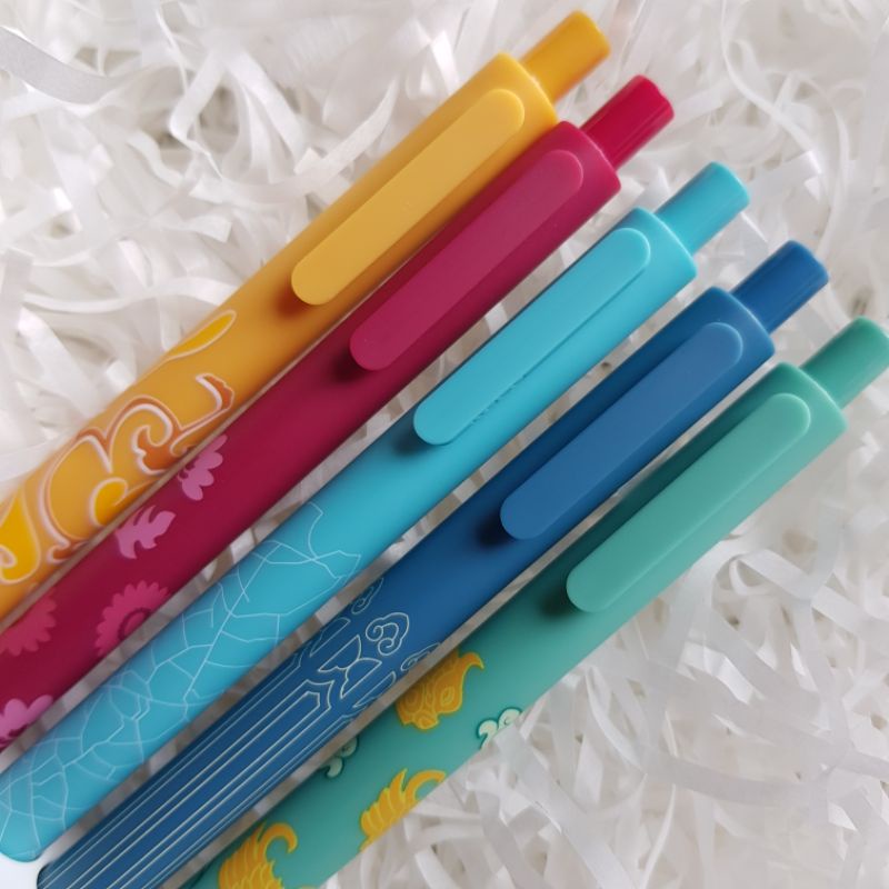 Bút gel KACO lẻ cao cấp mực màu ngòi 0.5mm, thân bút có họa tiết nền văn hóa (Hàng chính hãng)