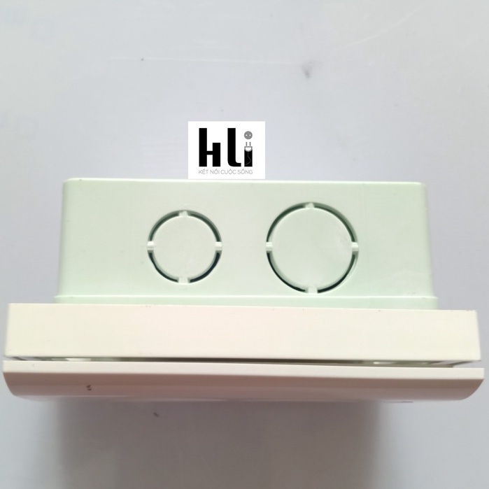 Ổ CẮM ĐIỆN TIẾP ĐỊA SCHUKO ÂM TƯỜNG 2 LỖ