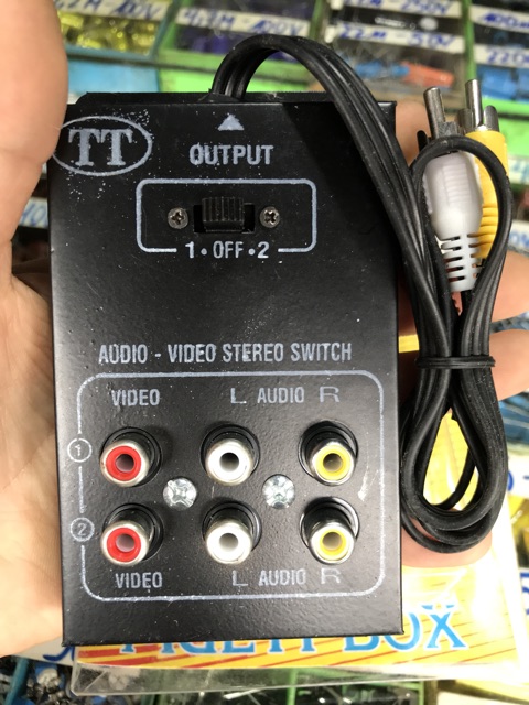 Bộ chia tín hiệu AUDIO- VIDEO STEREO SWITCH