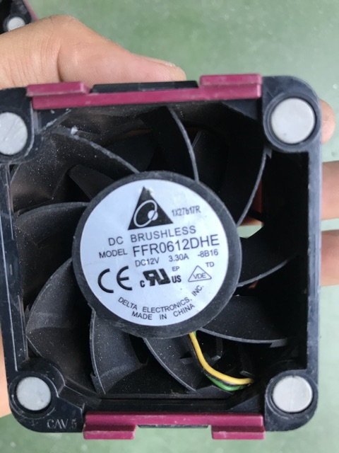 Quạt máy chủ dell delta , nidec ultraflo 12v 3.3A và 2.45A , vuông 6cm