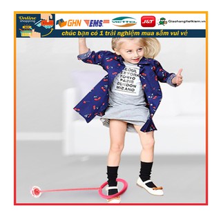 Đồ chơi vui nhộn xoay vòng cho trẻ em