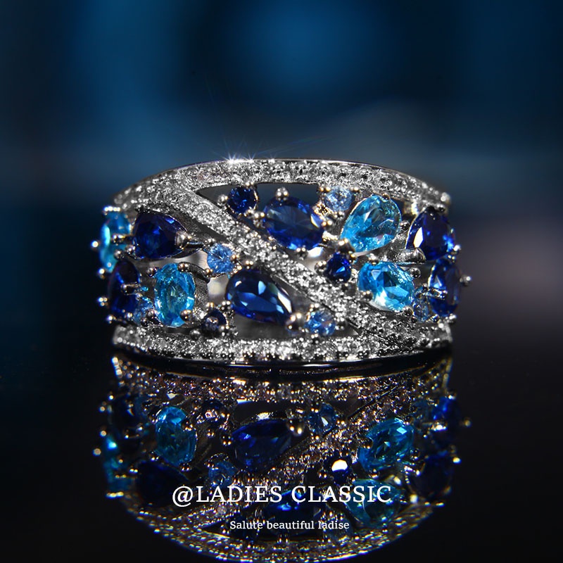 Nhẫn Đính Đá Zircon Màu Xanh Dương Sang Trọng Cho Nữ