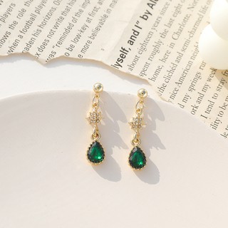 Bông tai màu xanh lục nhỏ gọn sang trọng MS174