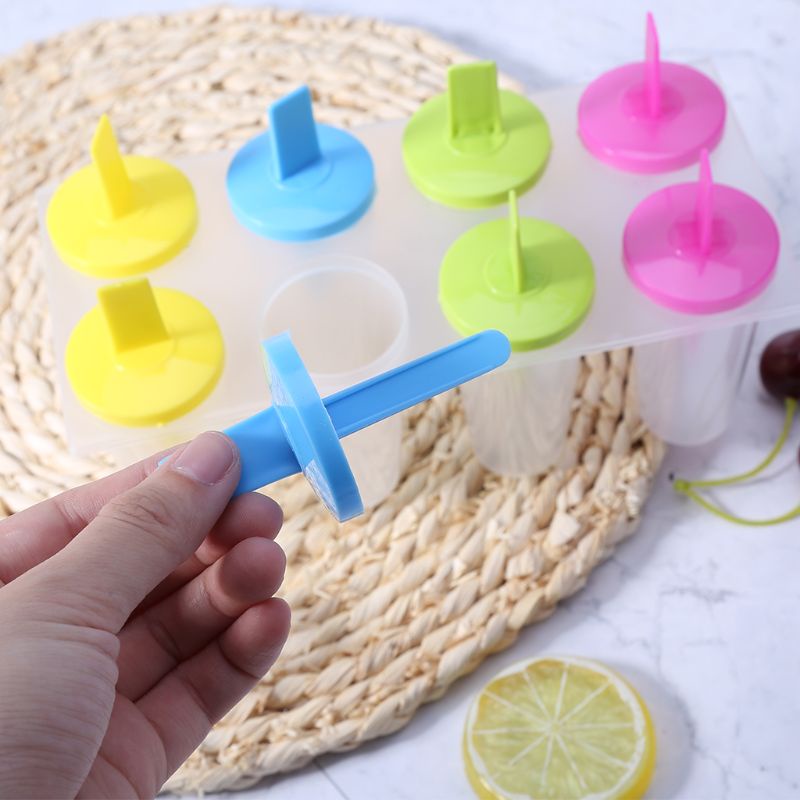 Khuôn Làm Kem Que Gồm 8 Ô Tiện Dụng
