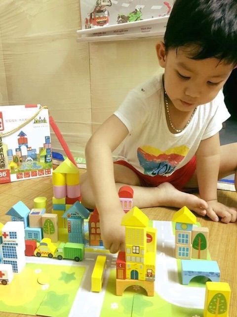 Bộ đồ chơi xếp hình gỗ nhà thành phố