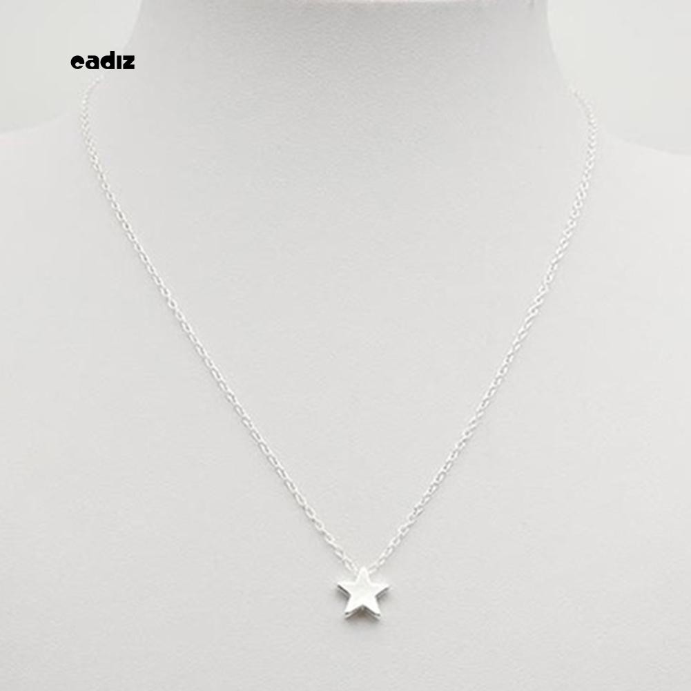 Vòng cổ choker mặt ngôi sao 5 cánh thiết kế đơn giản