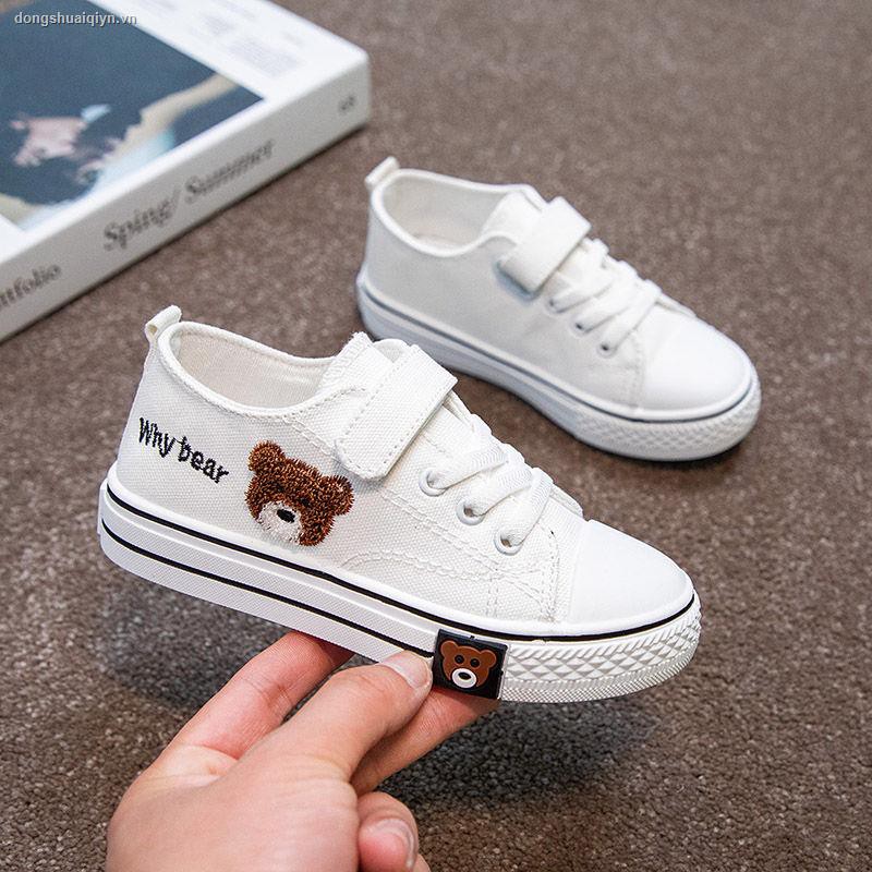 Giày vải canvas đế thấp chống trượt thêu họa tiết hoạt hình cho bé trai và gái