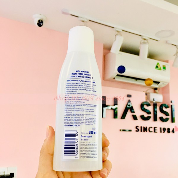 NƯỚC HOA HỒNG DƯỠNG TRẮNG DA NIVEA EXTRA WHITE 200ML
