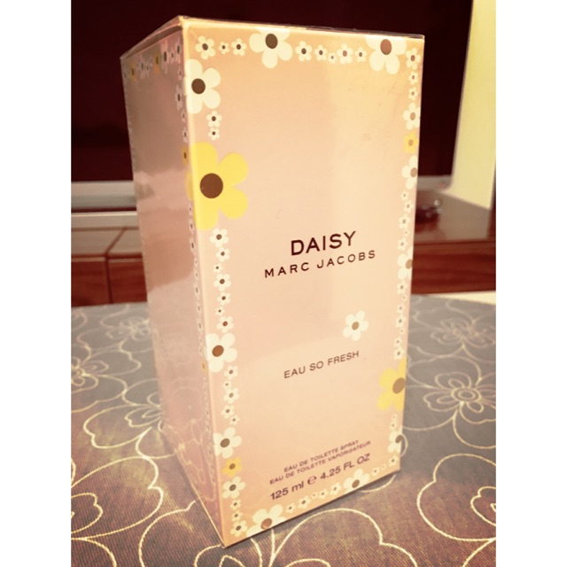 Nước hoa Marc Jacobs Daisy Eau so fresh