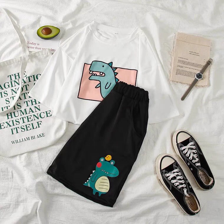 Sét Áo Gấu Phông khủng long ô vuông + quần đùi đen, Áo thun from rộng, Chất đẹp không xù, Sét bộ mặc ở nhà - MODY