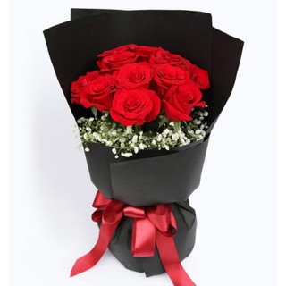 Cốt cắm hoa bằng nhựa