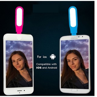 Đèn flash hỗ trợ ánh sáng khi chụp hình
