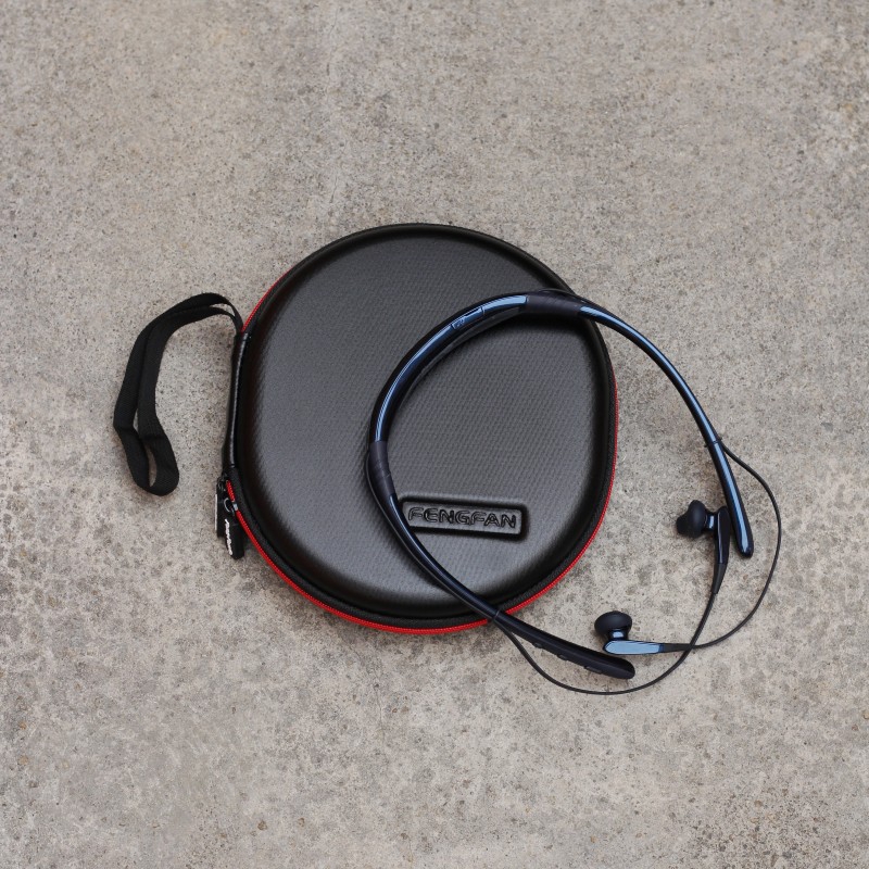 Hộp đựng tai nghe thể thao đeo cổ Bluetooth tiện dụng