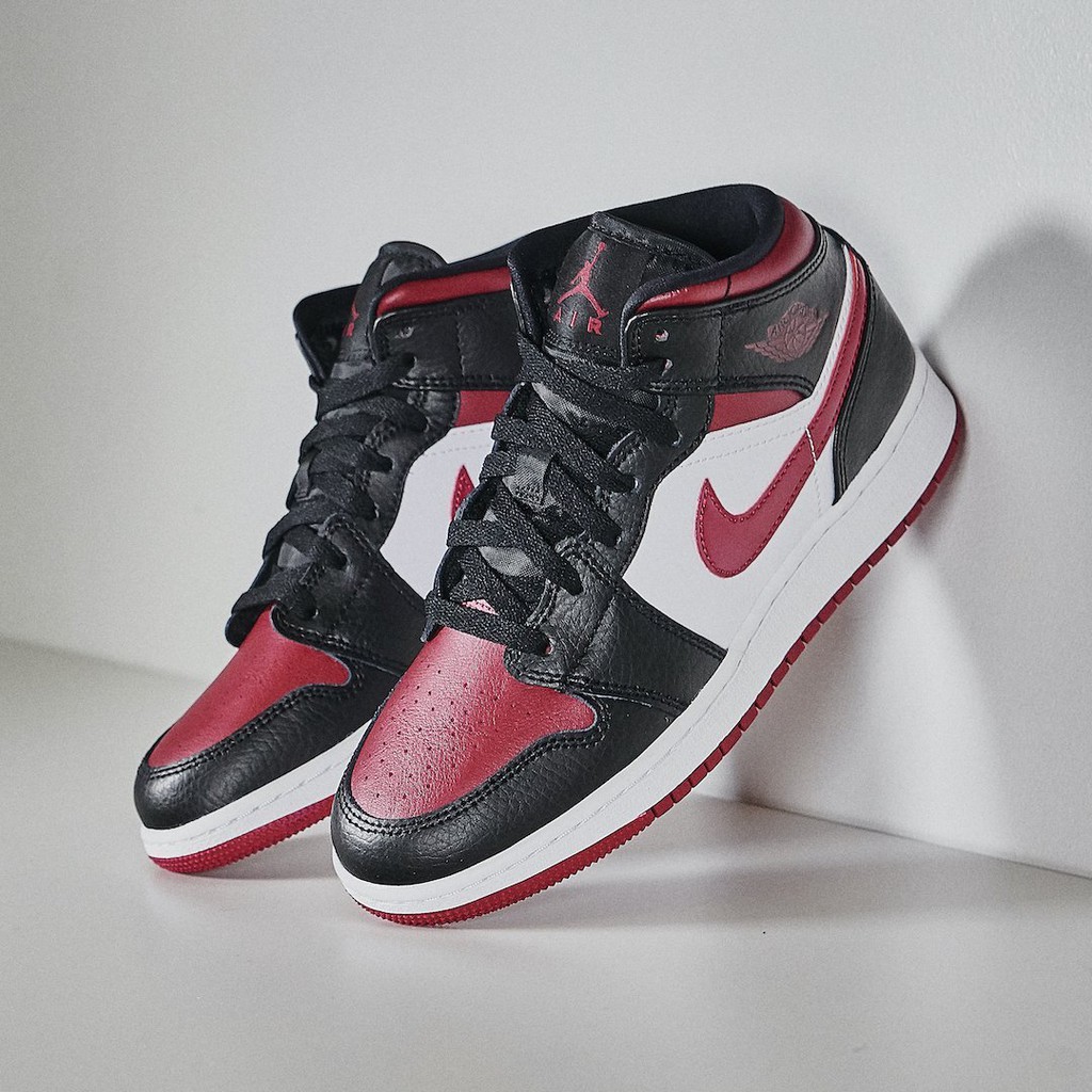 Giày JORDAN  - 554724066 - MID BRED - Chính Hãng - KH