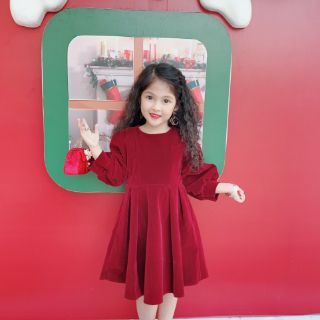 Váy nhung cao cấp cho bé diện tết