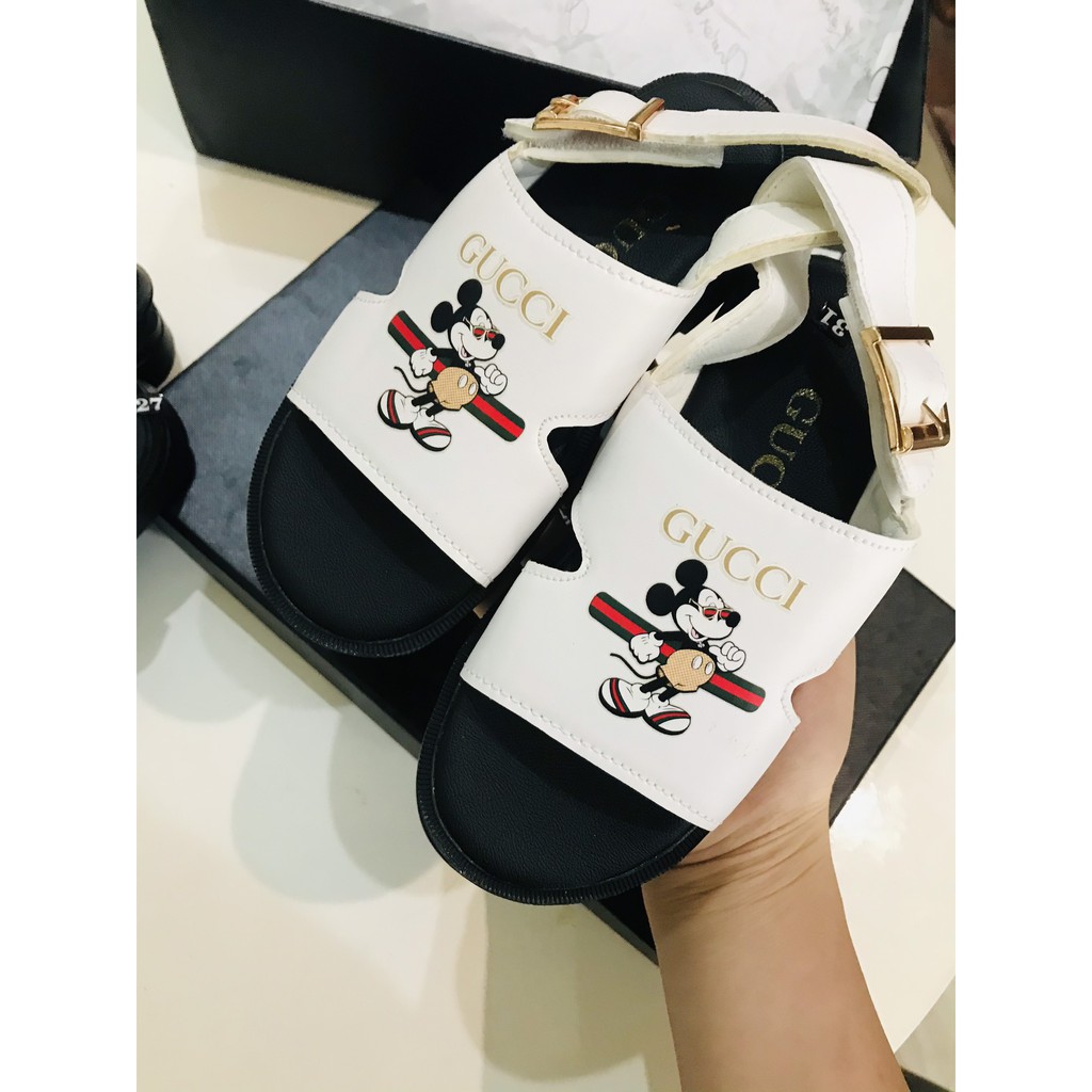 Sandal mickey trẻ em chống trượt thời trang