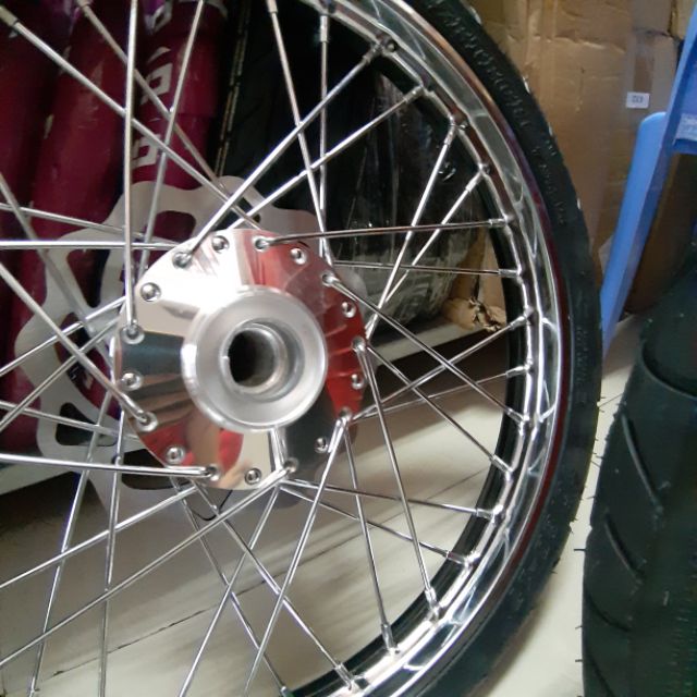 Bánh căm EXCITER 135 căm đùm mạ crom full vỏ ruột Balazetch kèm đĩa và ốc titan như hình gắn như zin